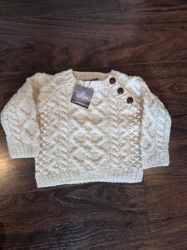 Nwt aran woollen mills - woollen, cream